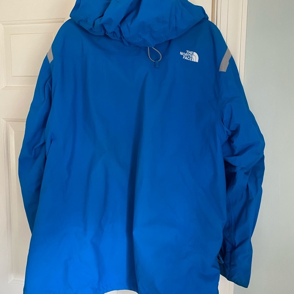 Men’s winter jacket - Picture 2 of 2